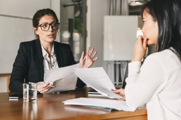 Female attorney taking the deposition of a female client - Saladino & Schaaf, Personal Injury Attorneys in Paducah Kentucky